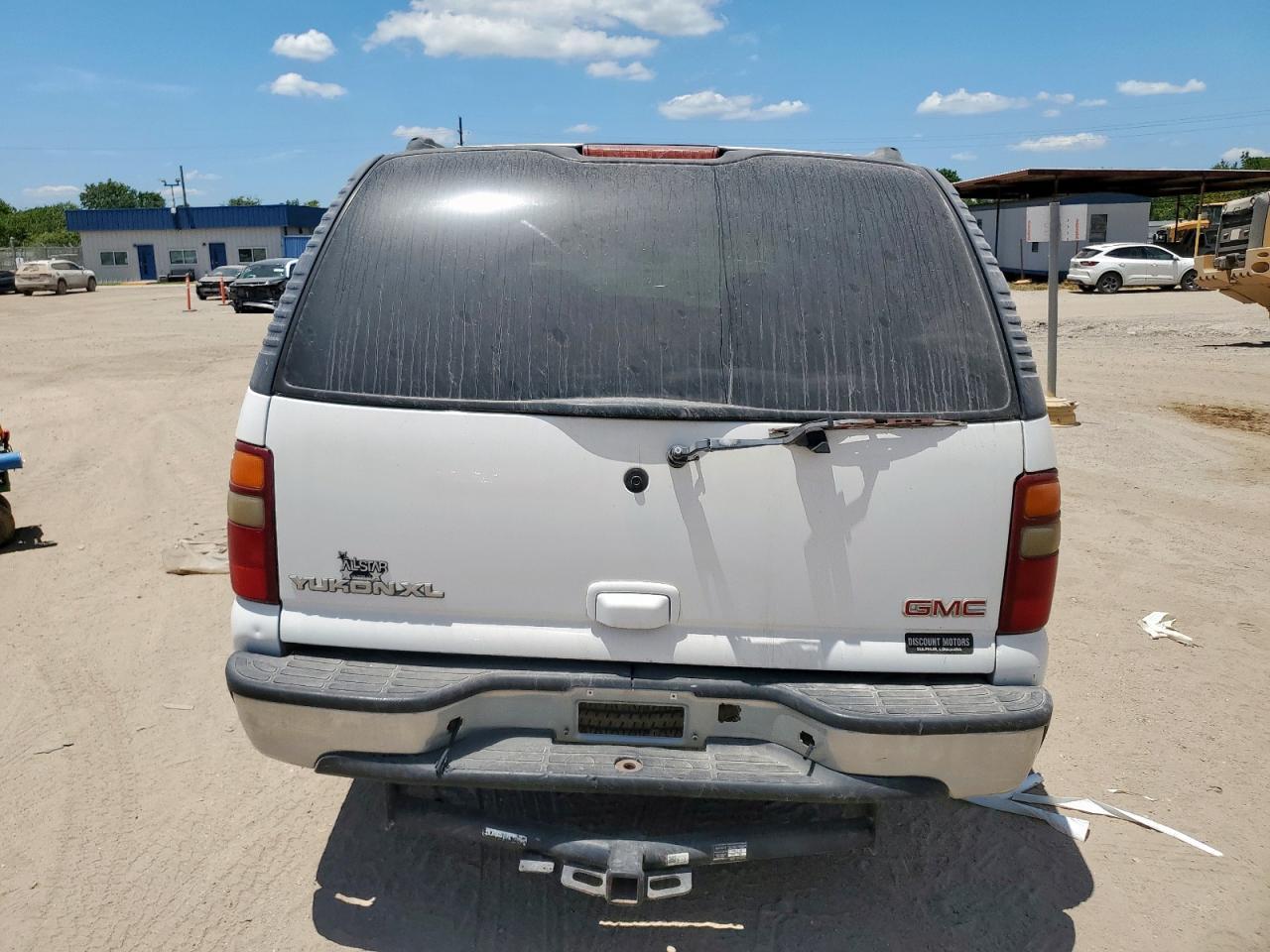 2003 GMC Yukon Xl C1500 - Фото 6