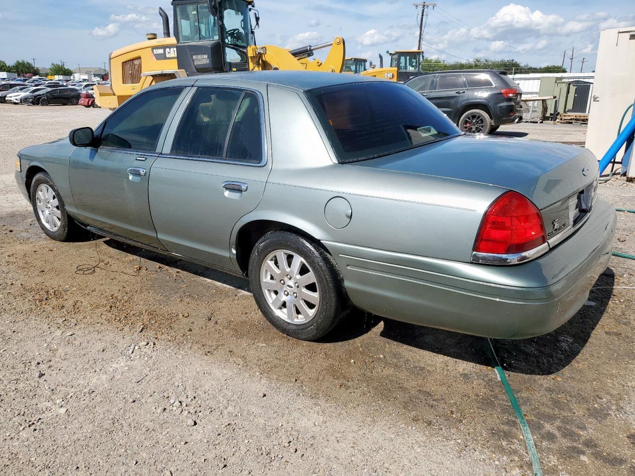 2006 Ford Crown Victoria Lx - Фото 2