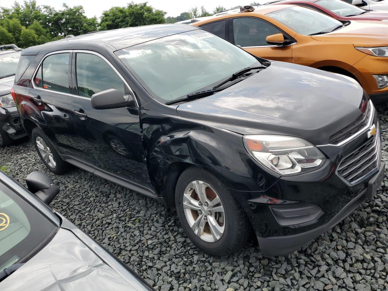 2017 Chevrolet Equinox Ls - Image 4