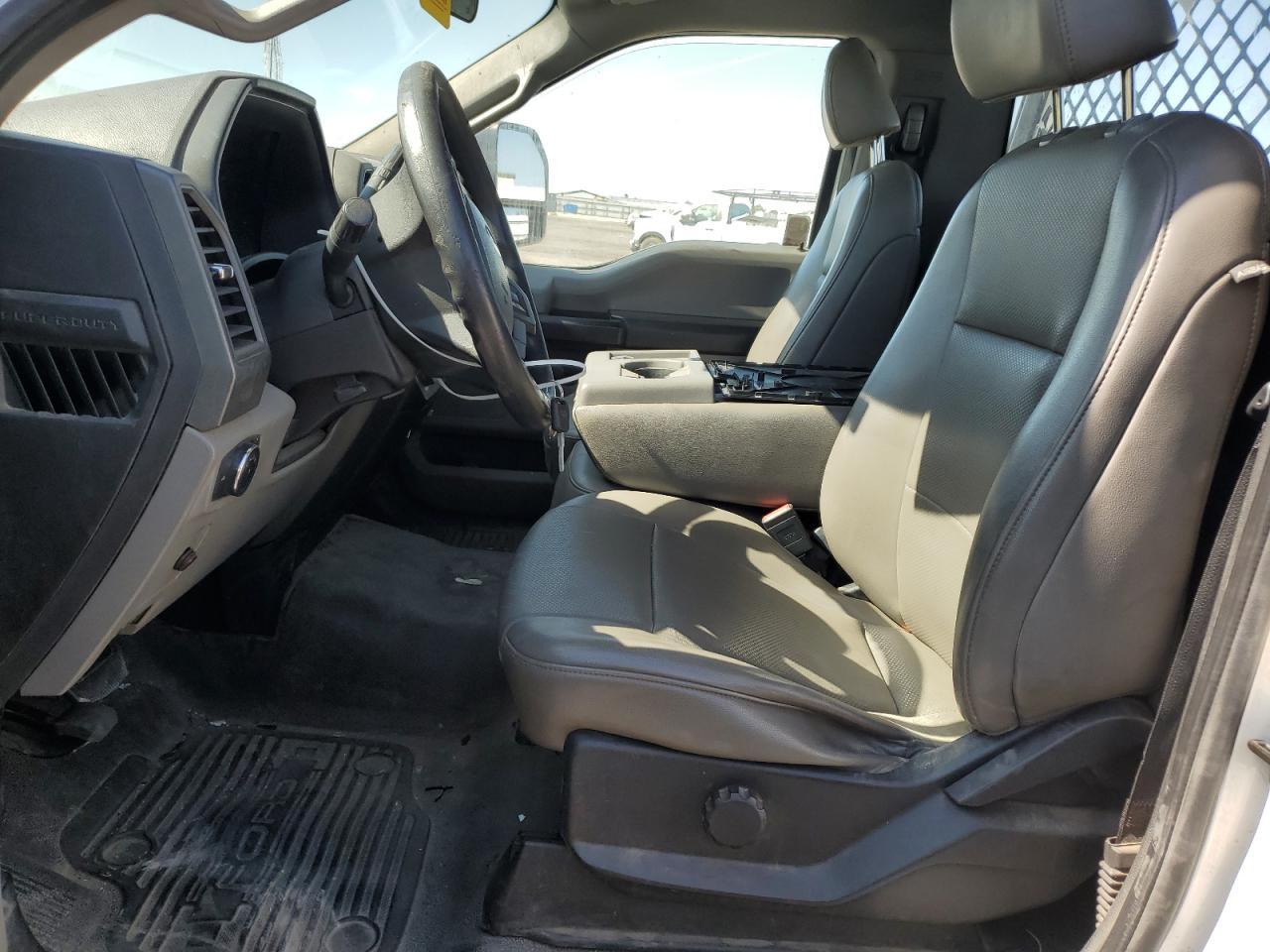 2020 Ford F250 Super Duty - Image 7