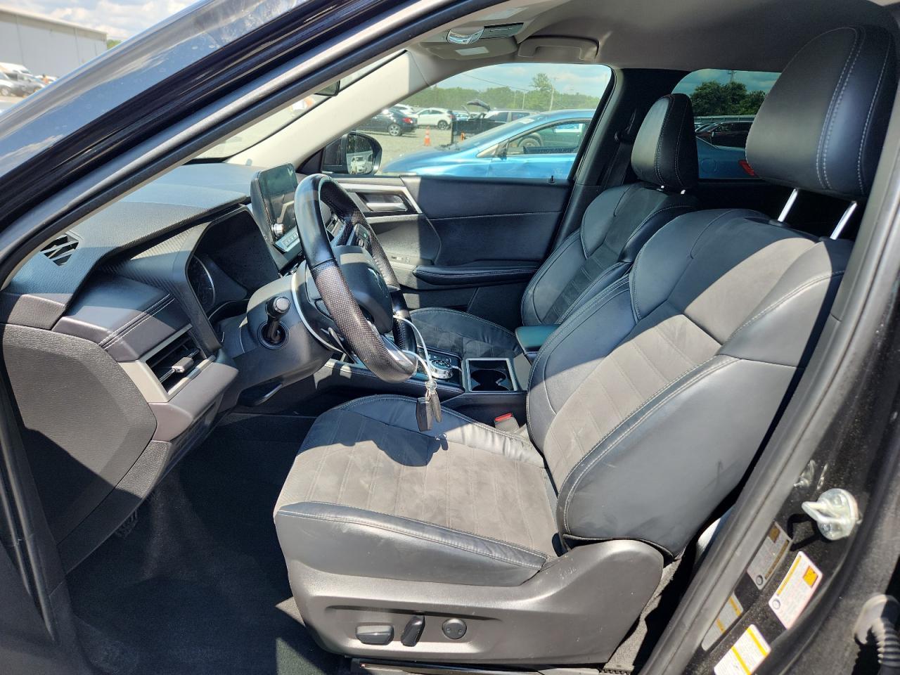 2023 Mitsubishi Outlander Se - Фото 7