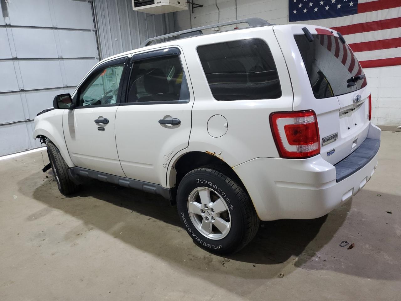 2011 Ford Escape Xlt - Фото 2
