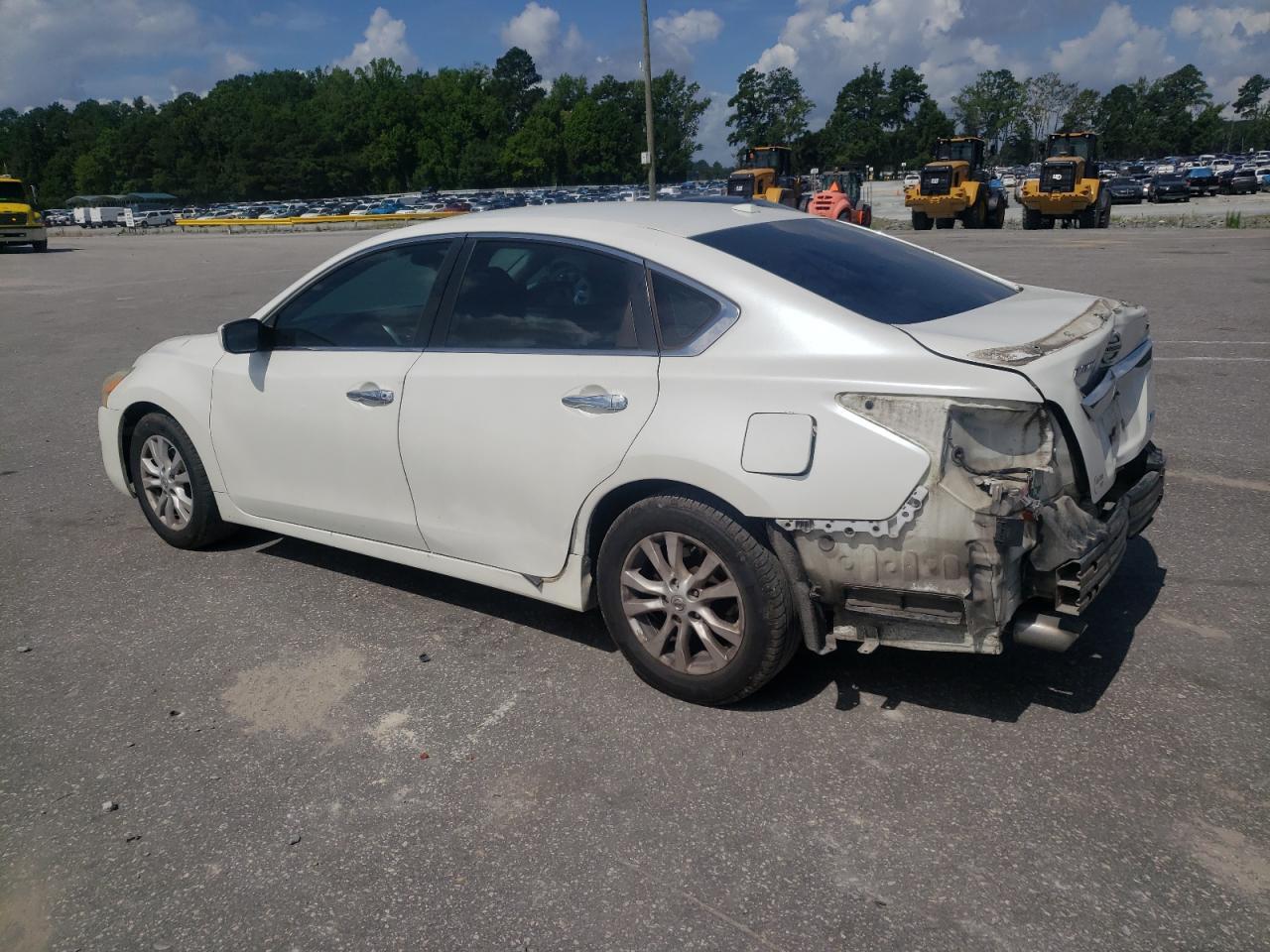 2014 Nissan Altima 2.5 S - Image 2