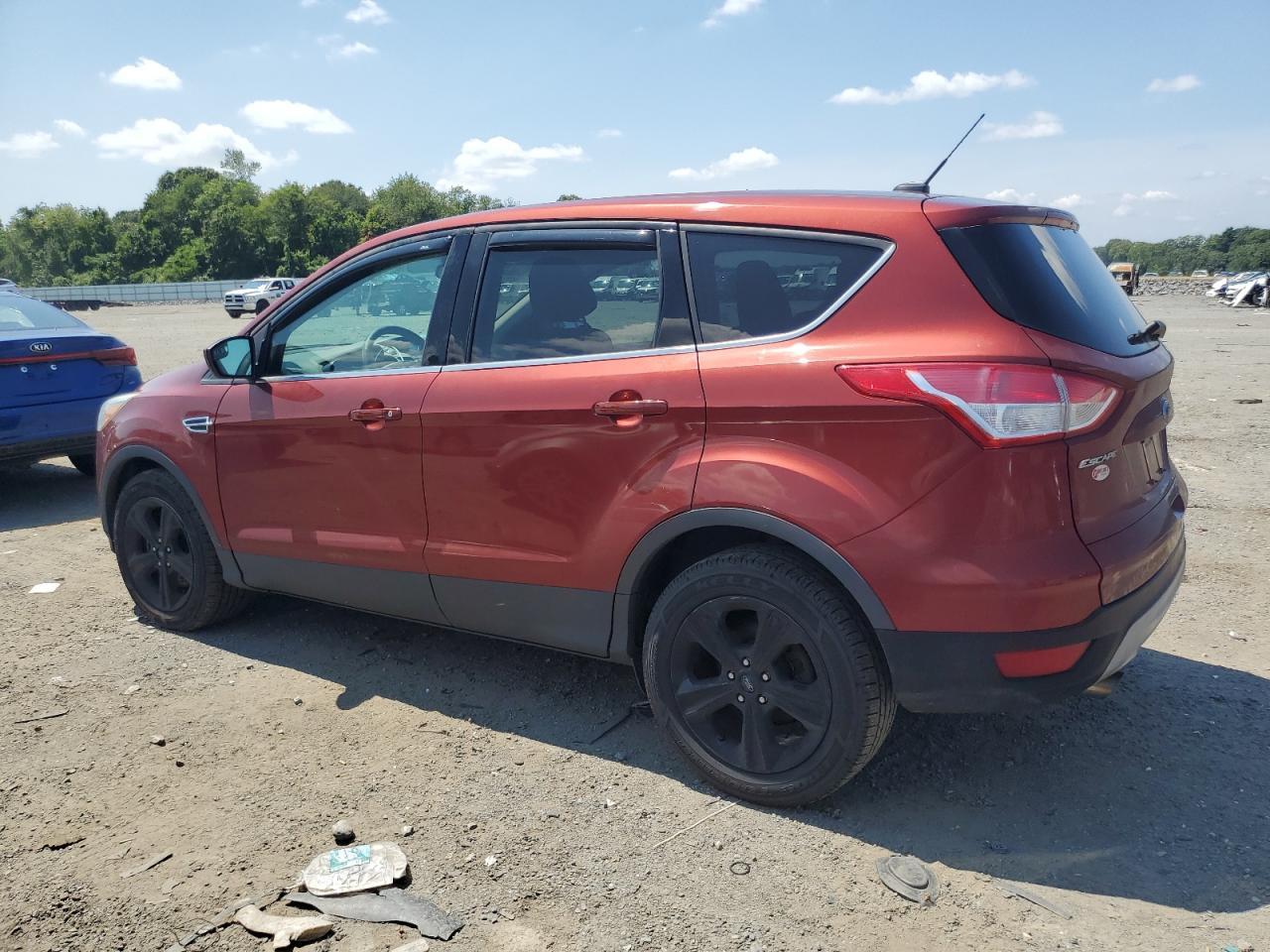 2015 Ford Escape Se - Image 2