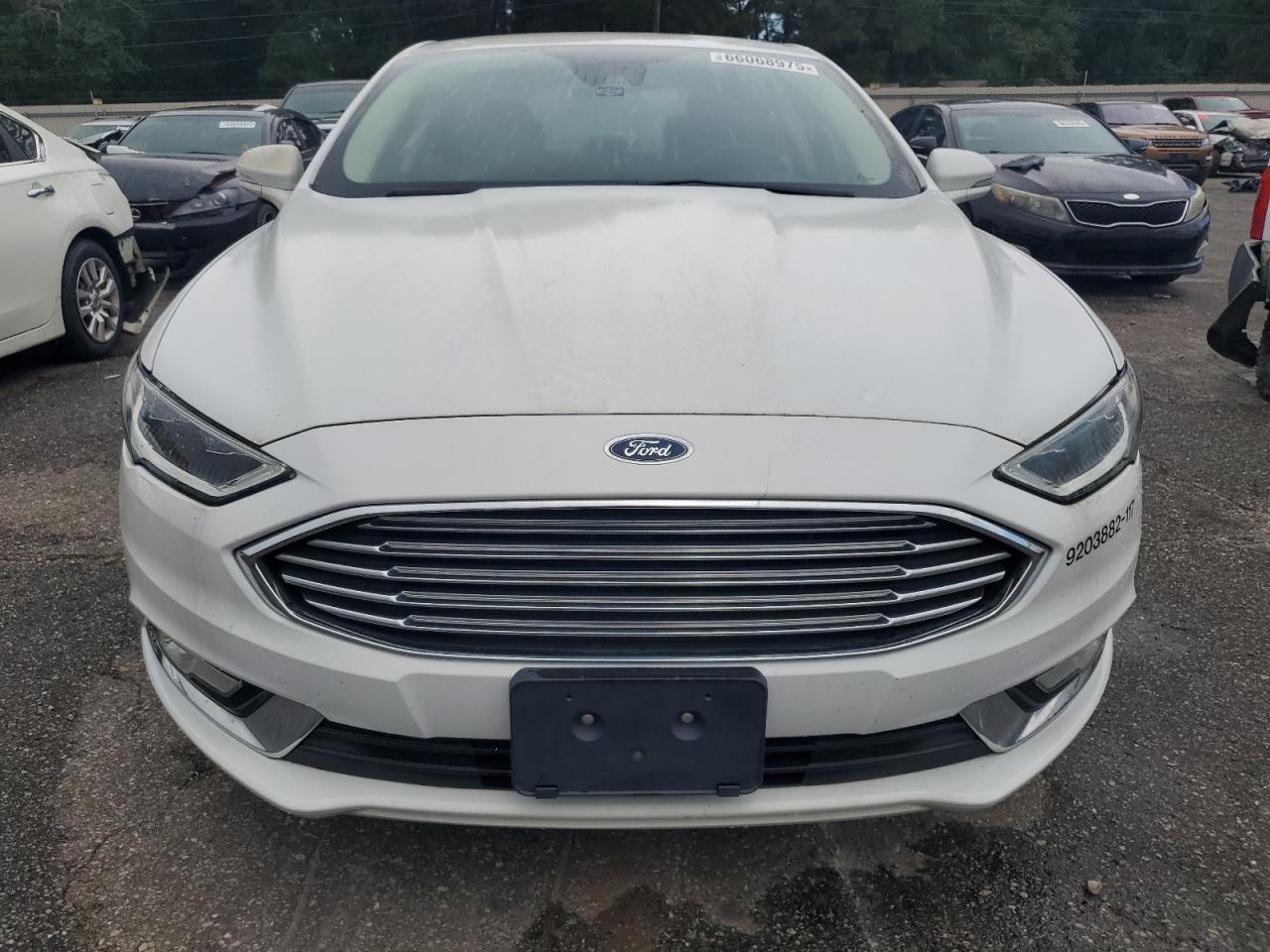 2017 Ford Fusion Se Hybrid - Image 5