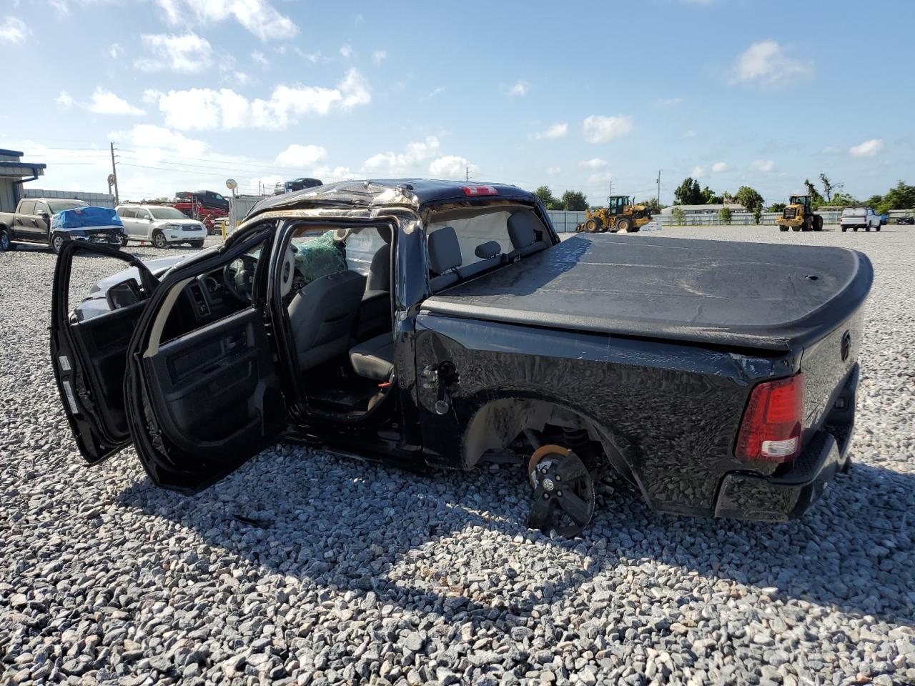 2014 Ram 1500 St - Фото 2