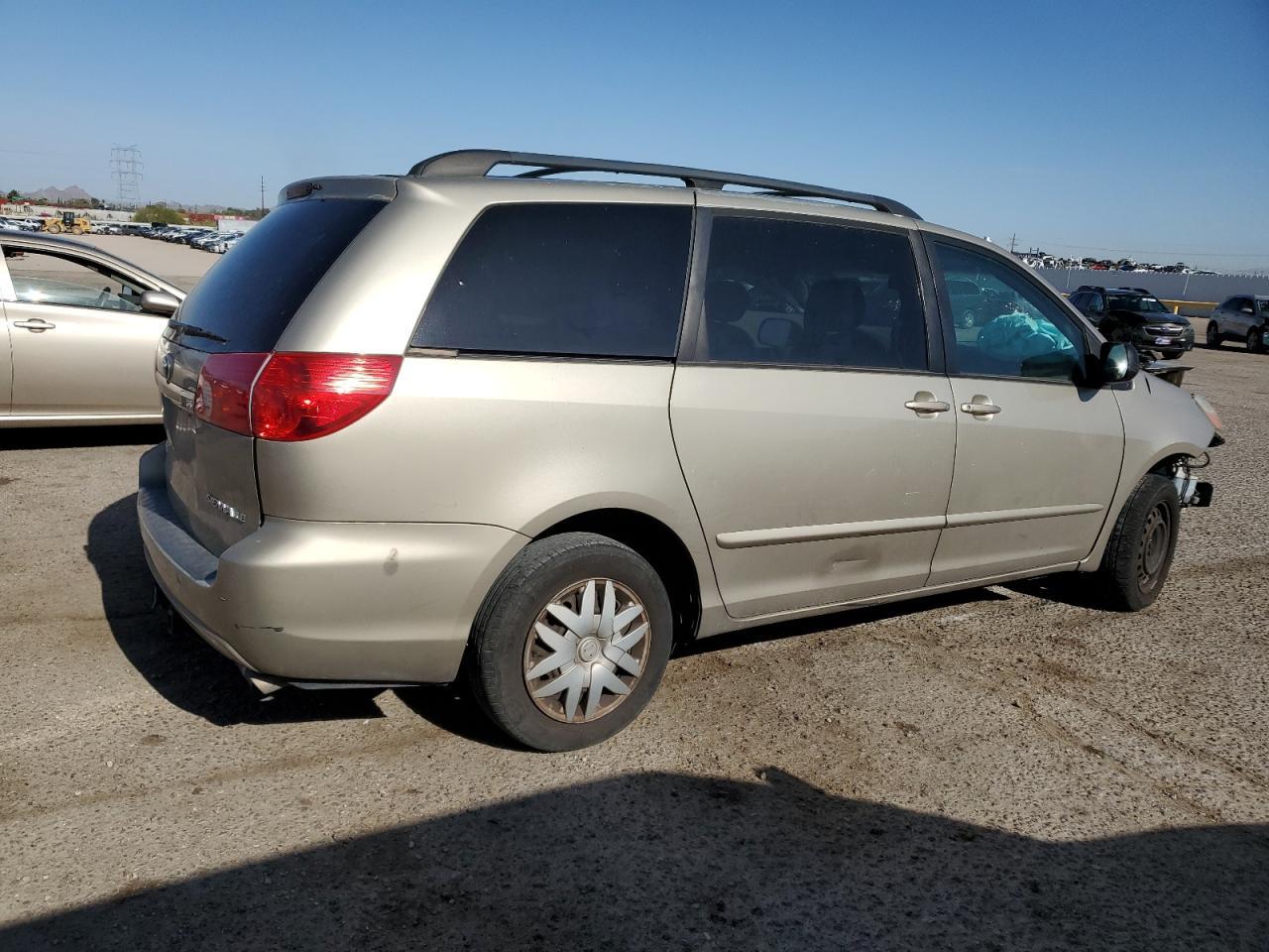 2006 Toyota Sienna Ce - Image 3