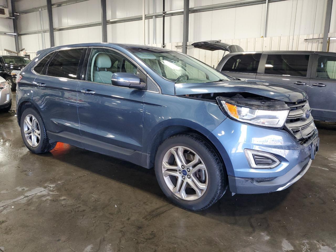 2018 Ford Edge Titanium - Image 4