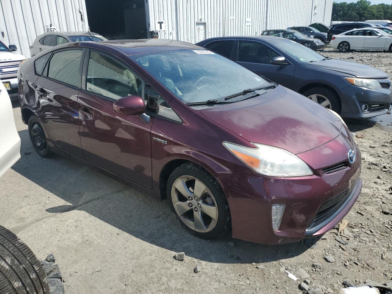 2013 Toyota Prius - Image 4