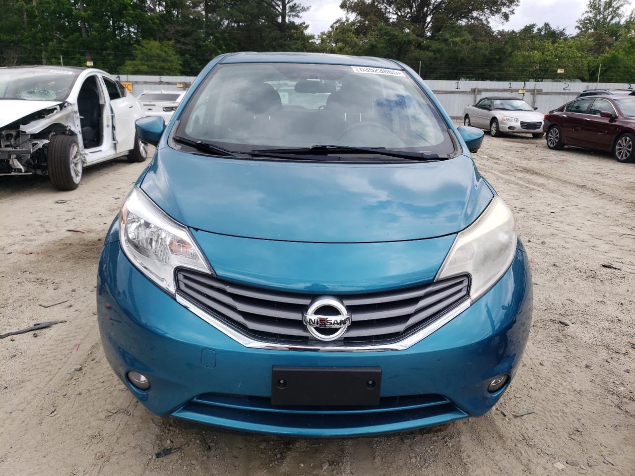 2015 Niss Versa Note - Image 5