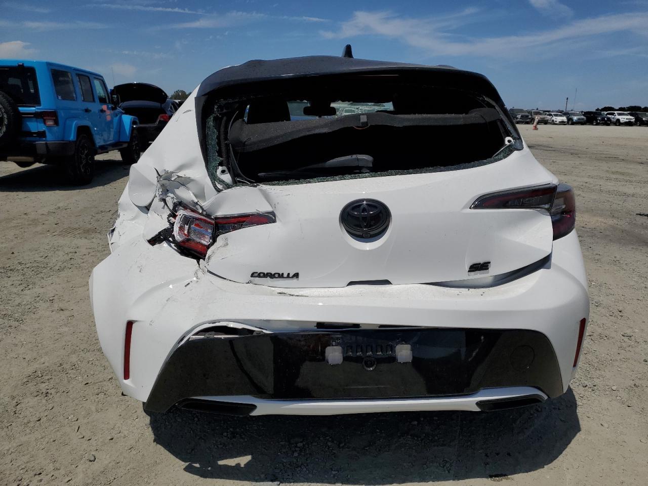 2022 Toyota Corolla Se - Image 6