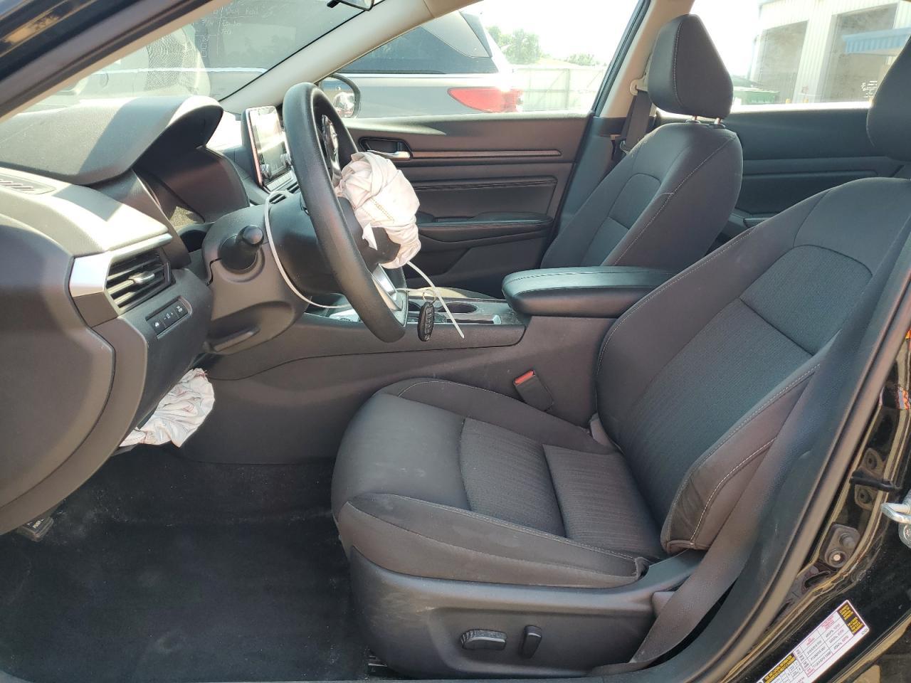 2019 Nissan Altima S - Фото 7