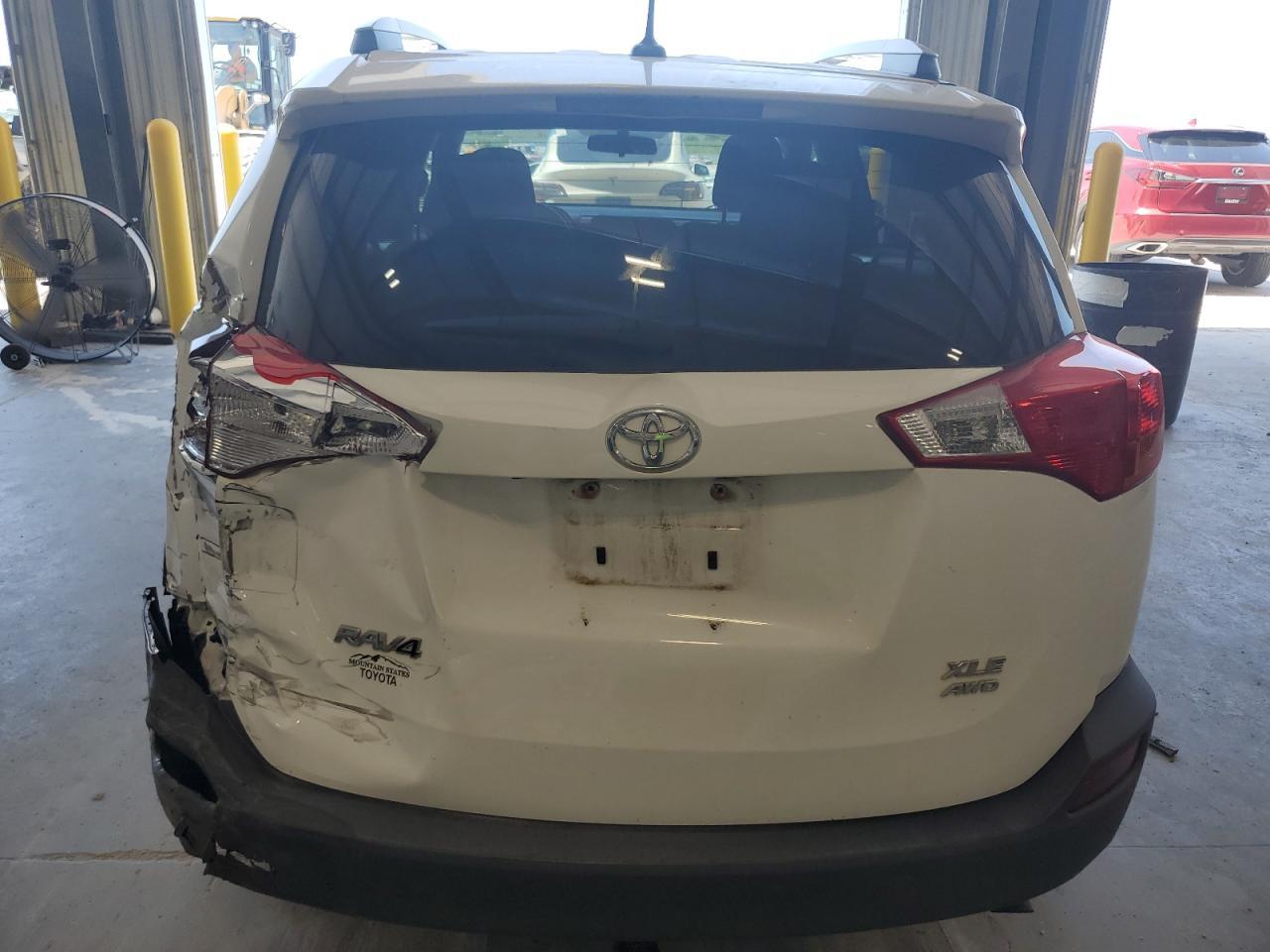 2014 Toyota Rav4 Xle - Image 6