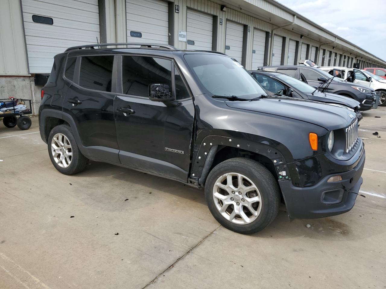 2018 Jeep Renegade Latitude - Image 4