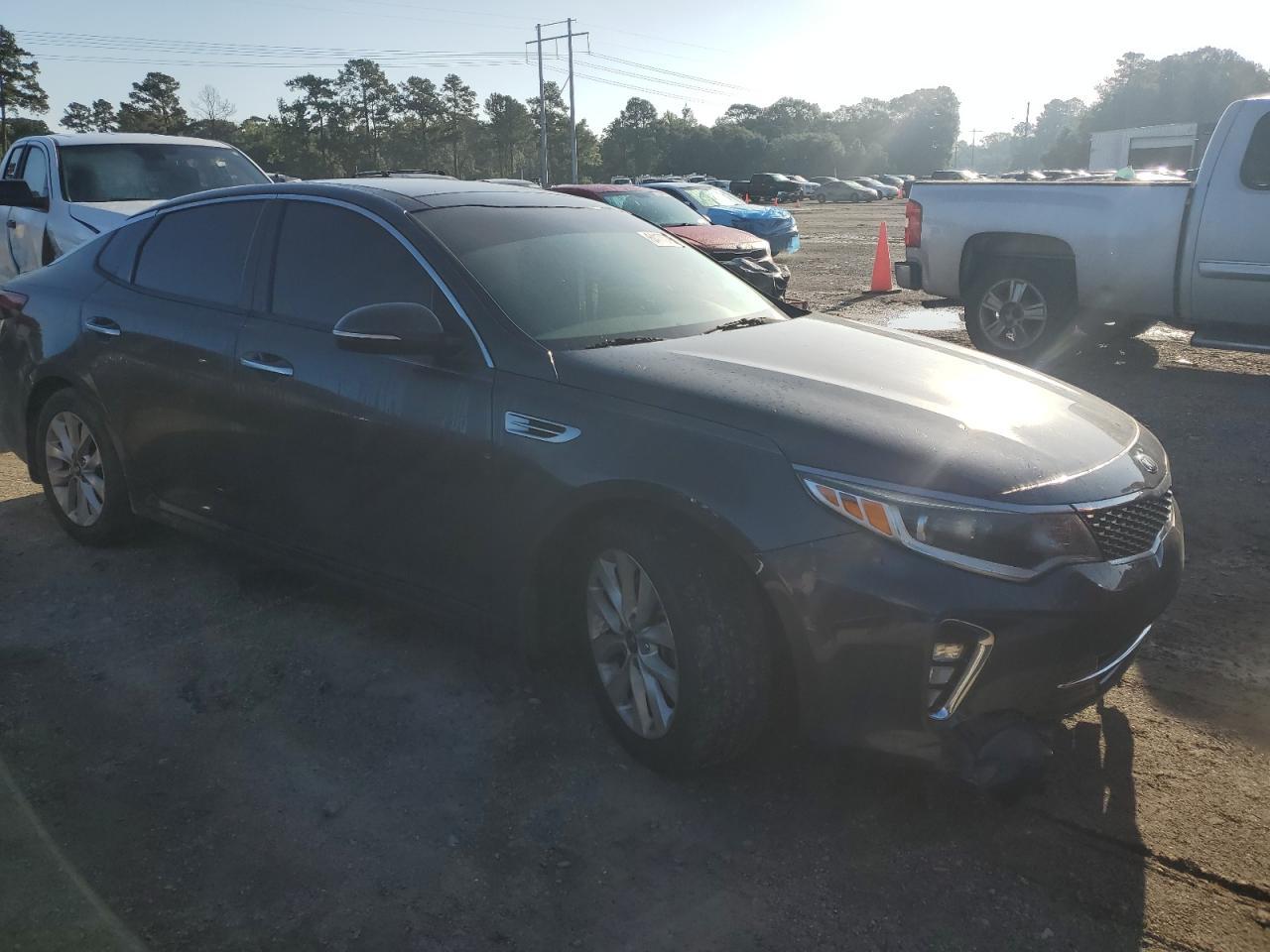2018 Kia Optima Lx - Фото 4