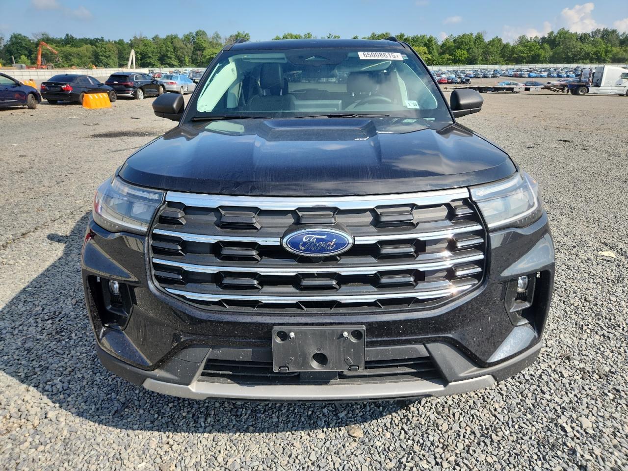 2025 Ford Explorer Active - Фото 5