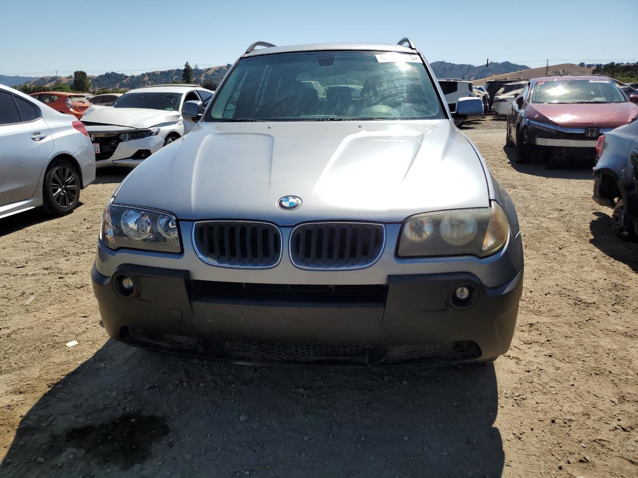 2004 BMW X3 3.0I - Image 5