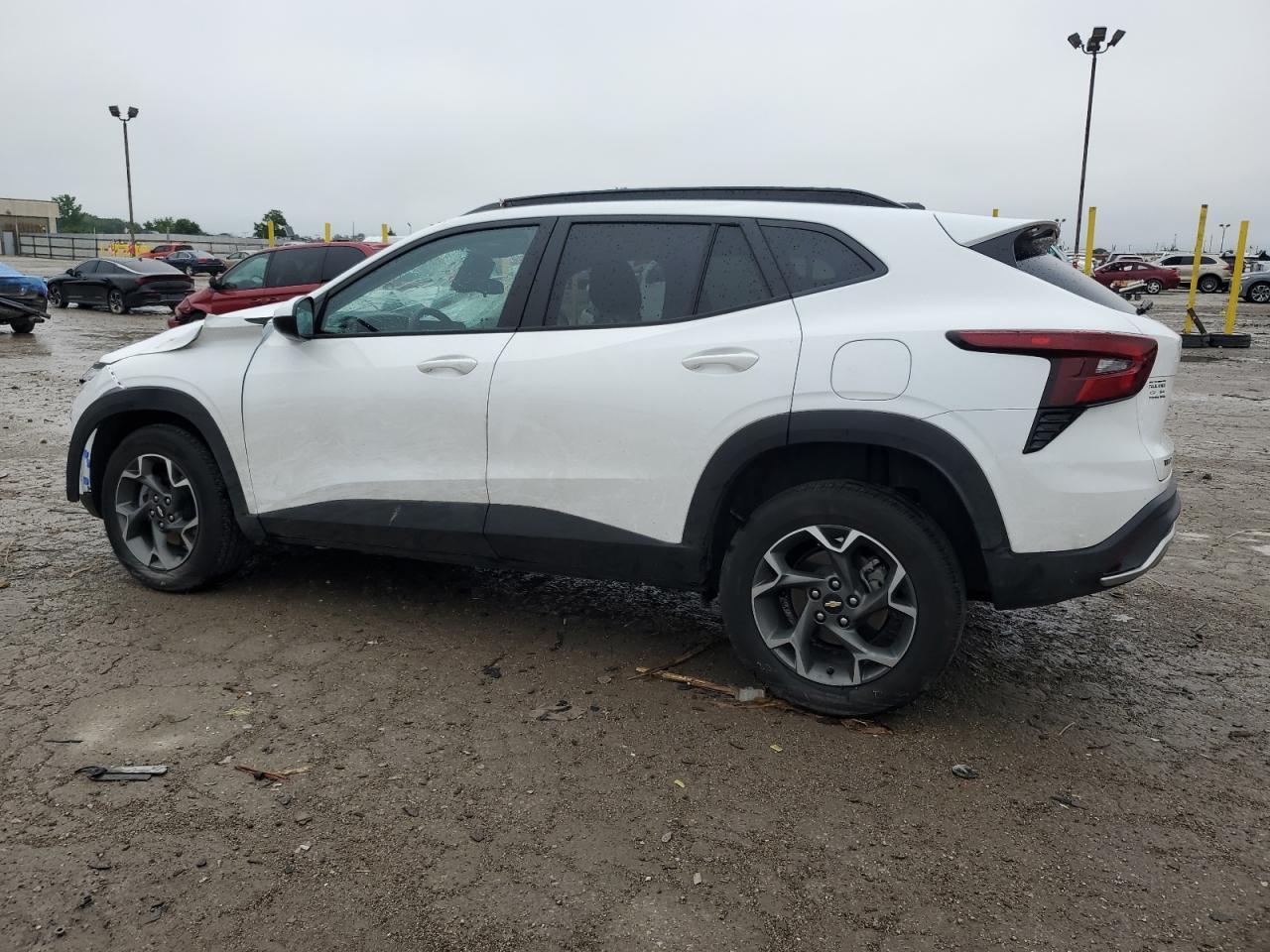 2025 Chevrolet Trax 1Lt - Фото 2