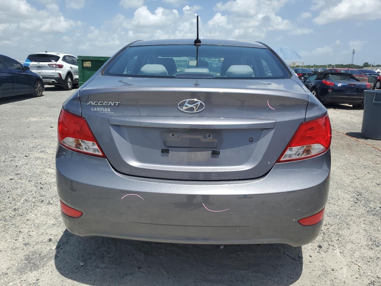 2016 Hyundai Accent Se - Фото 6