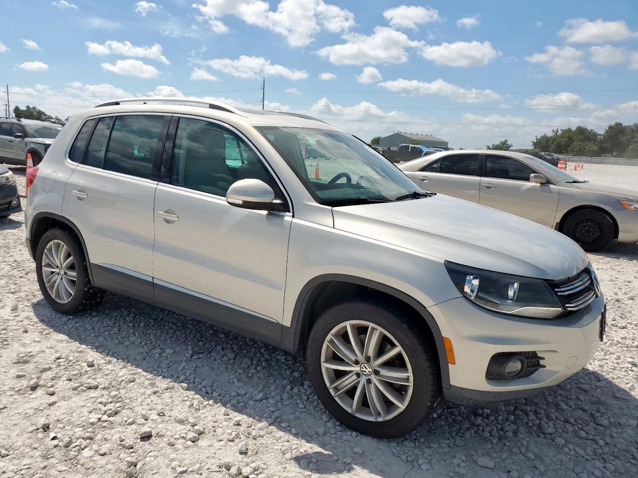 2012 Volkswagen Tiguan - Фото 4