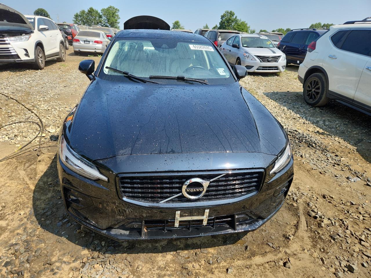 2022 Volvo S60 B5 Momentum - Фото 5