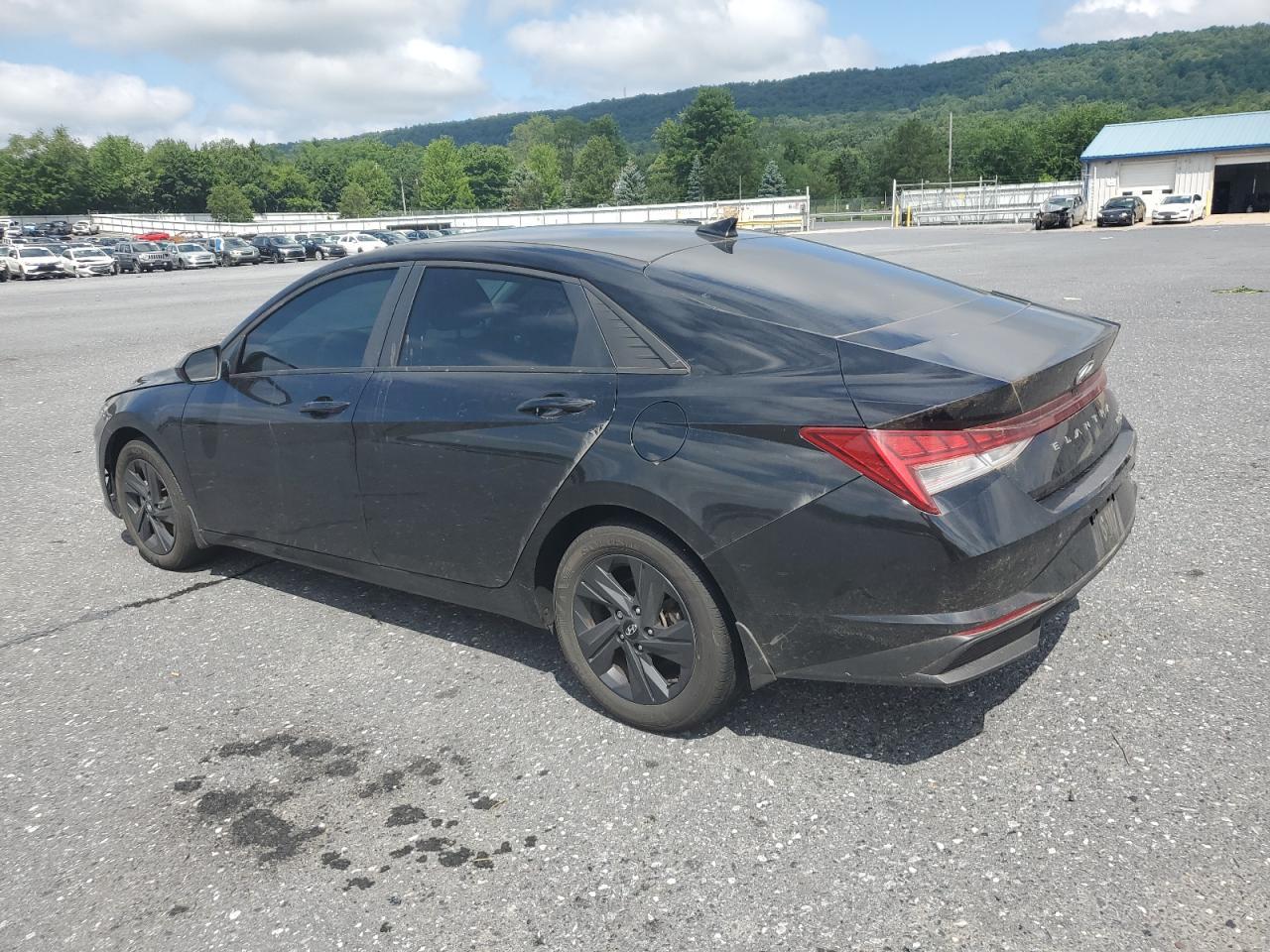 2023 Hyundai Elantra Blue - Фото 2