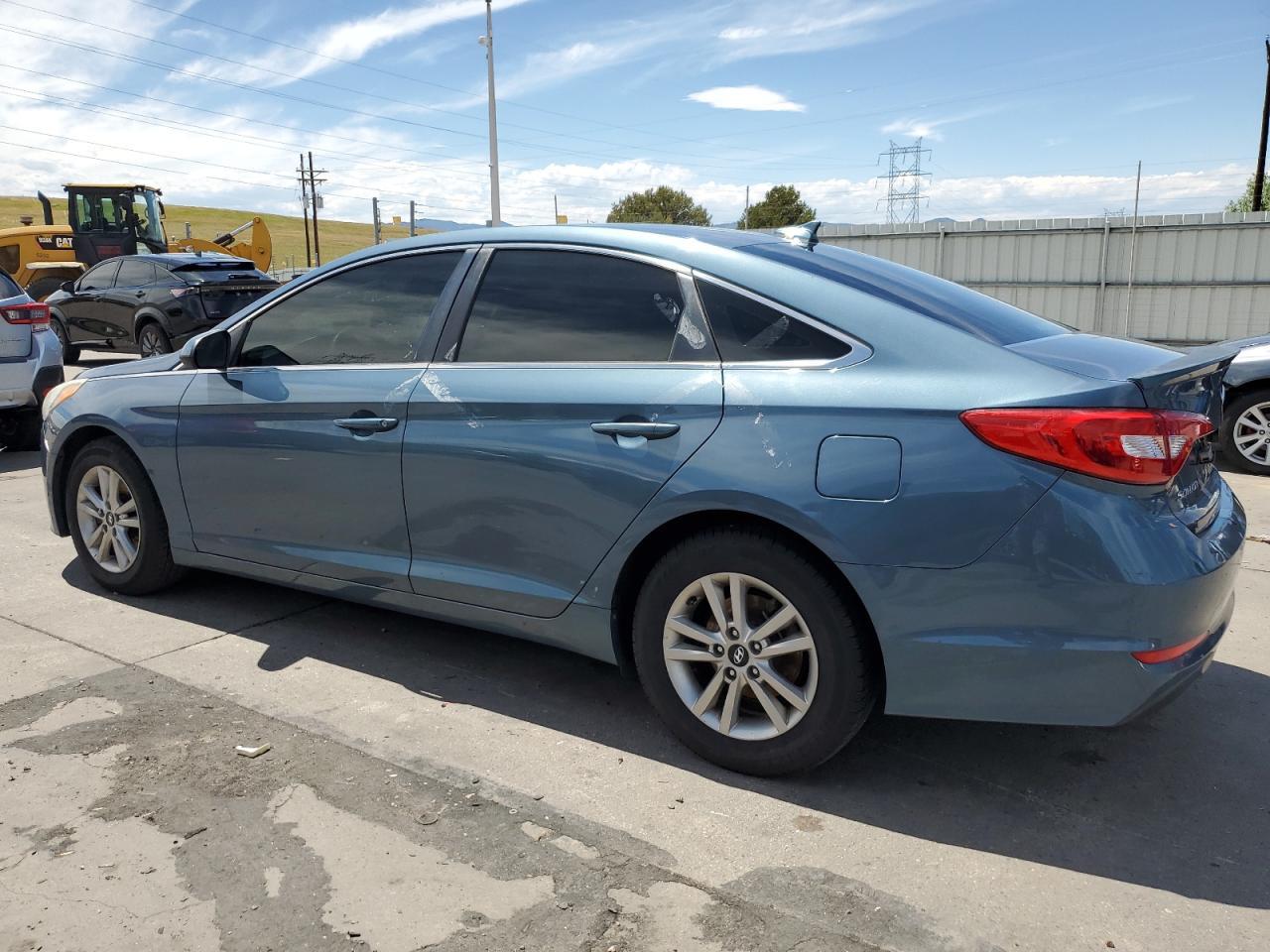 2016 Hyundai Sonata Se - Image 2