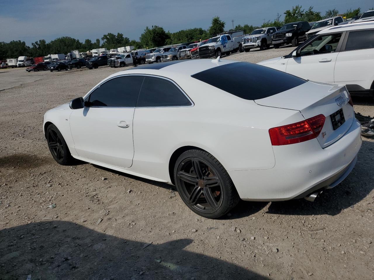 2010 Audi S5 Premium Plus - Фото 2