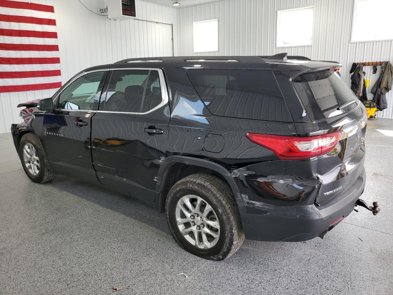 2021 Chevrolet Traverse Lt - Image 2