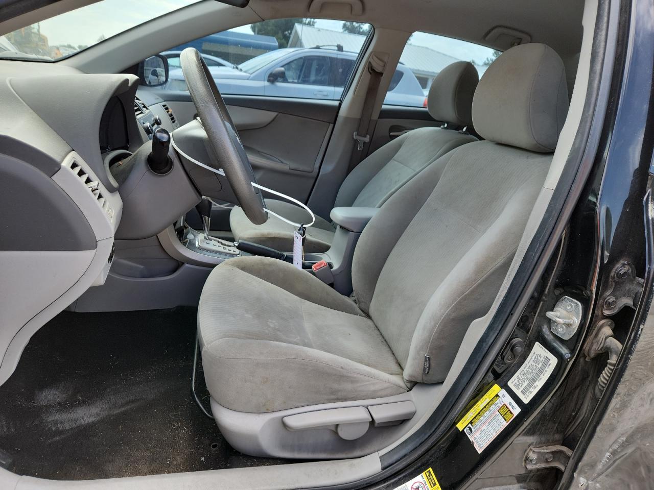 2010 Toyota Corolla Le - Фото 7