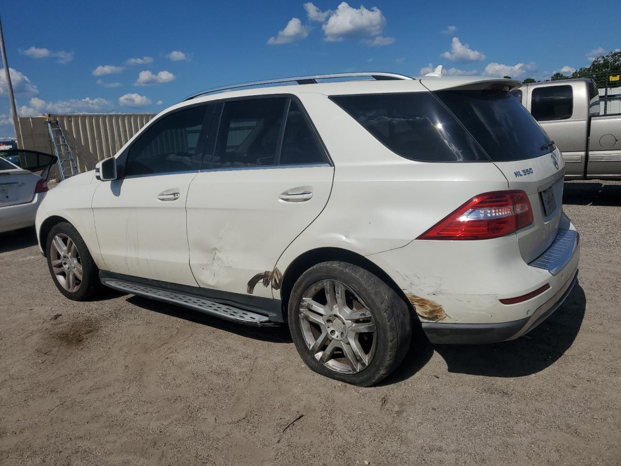 2013 Mercedes-Benz Ml 350 4Matic - Image 2
