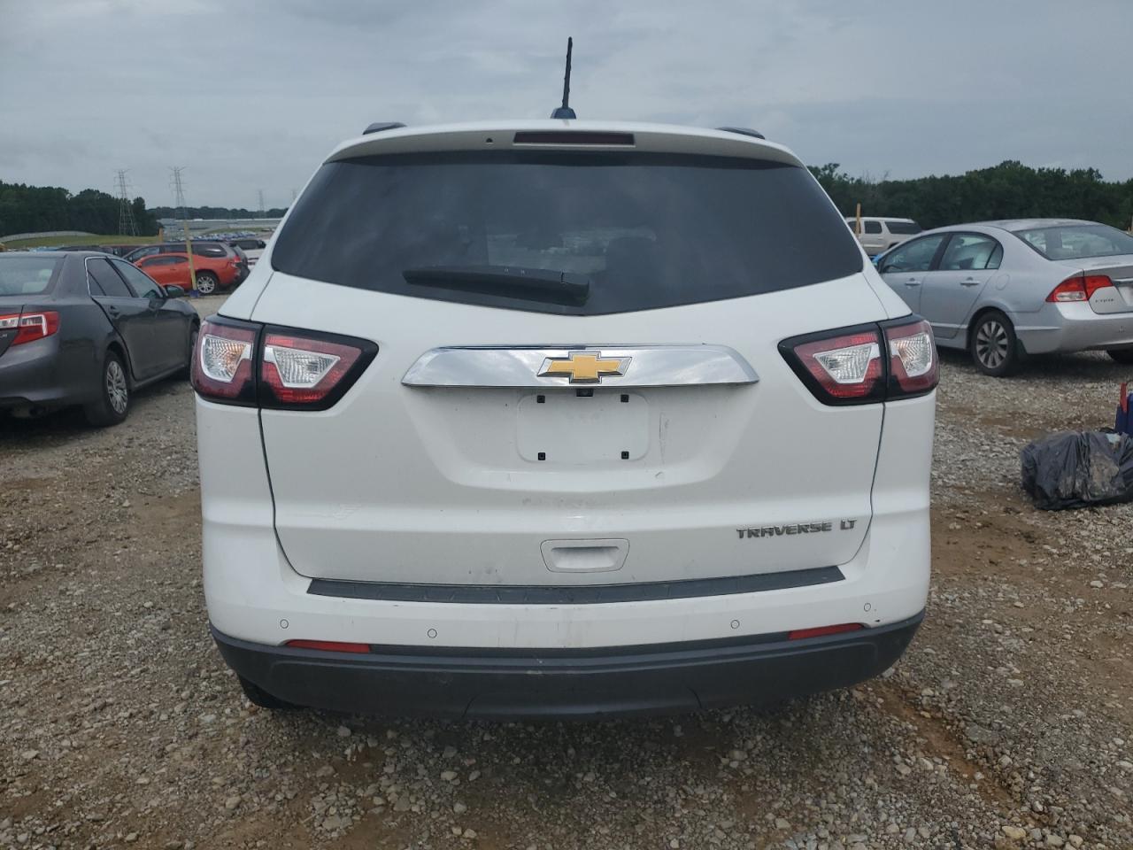 2016 Chevrolet Traverse Lt - Image 6