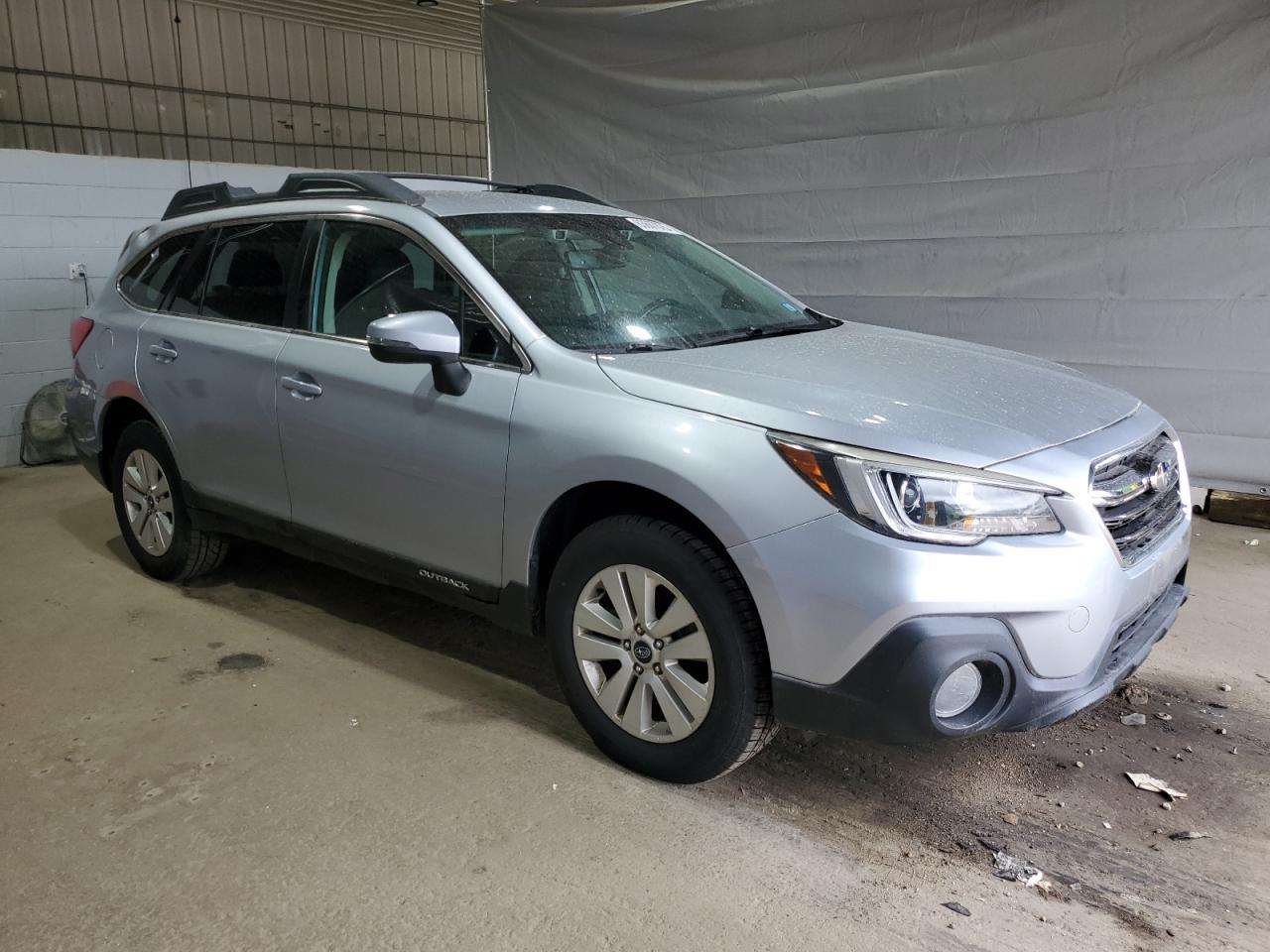 2018 Subaru Outback 2.5I Premium - Image 4