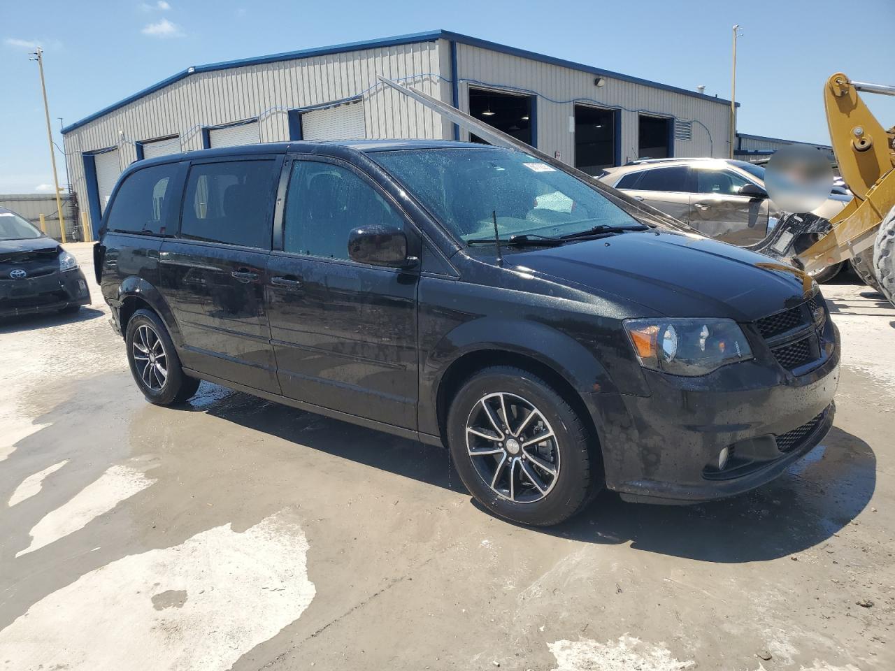 2017 Dodge Grand Caravan Sxt - Фото 4