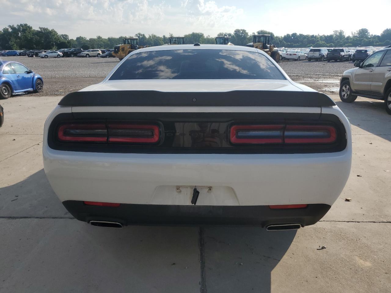 2020 Dodge Challenger Sxt - Image 6