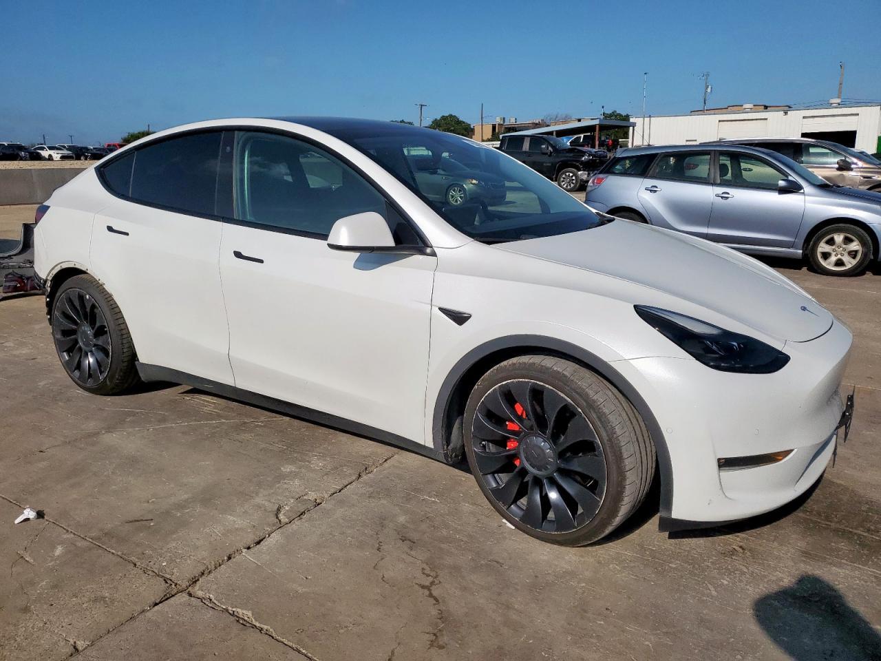 2022 Tesla Model Y - Фото 4