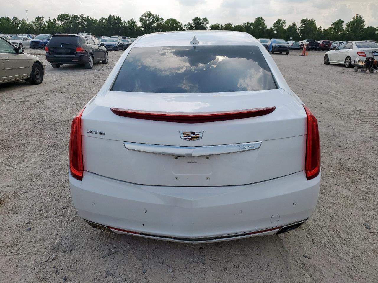 2016 Cadillac Xts Luxury Collection - Image 6