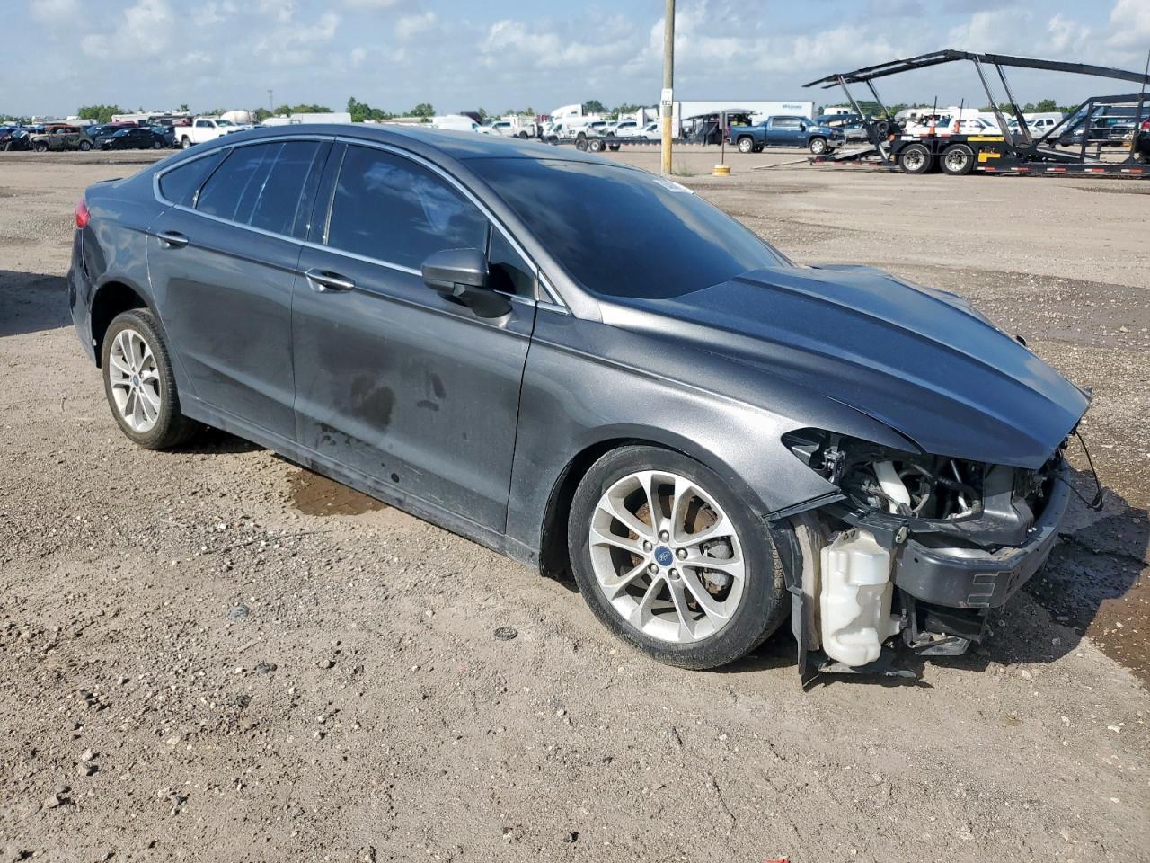 2019 Ford Fusion Titanium - Image 4