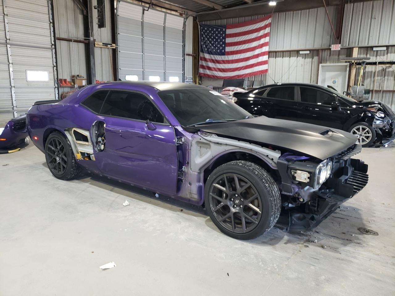 2019 Dodge Challenger R/T - Image 4
