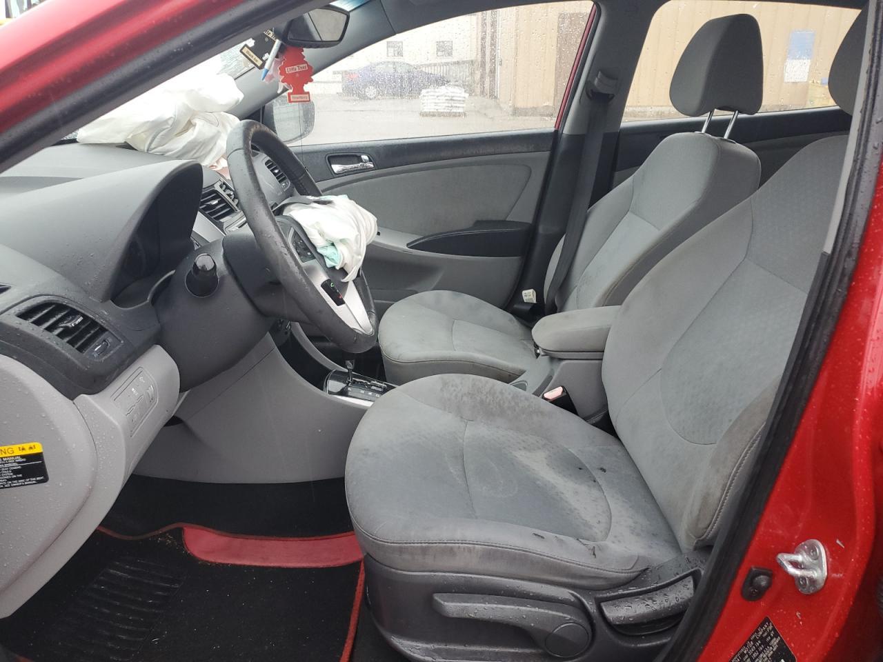 2013 Hyundai Accent Se - Image 7