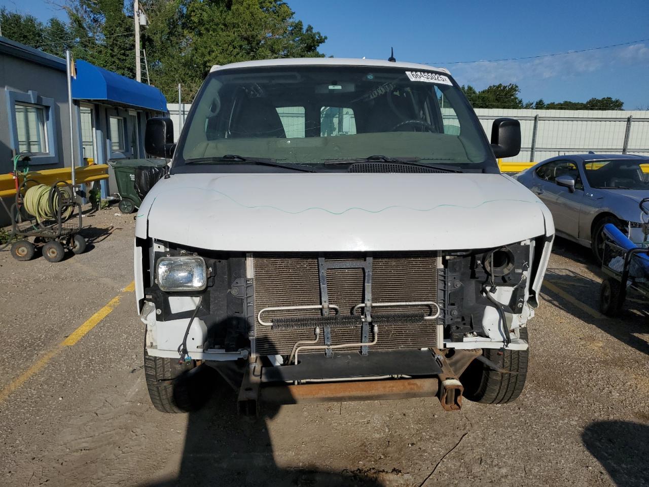 2014 Chevrolet Express G2500 - Фото 5