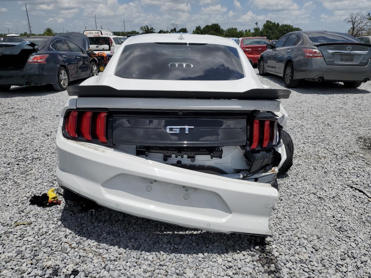 2021 Ford Mustang Gt - Фото 6