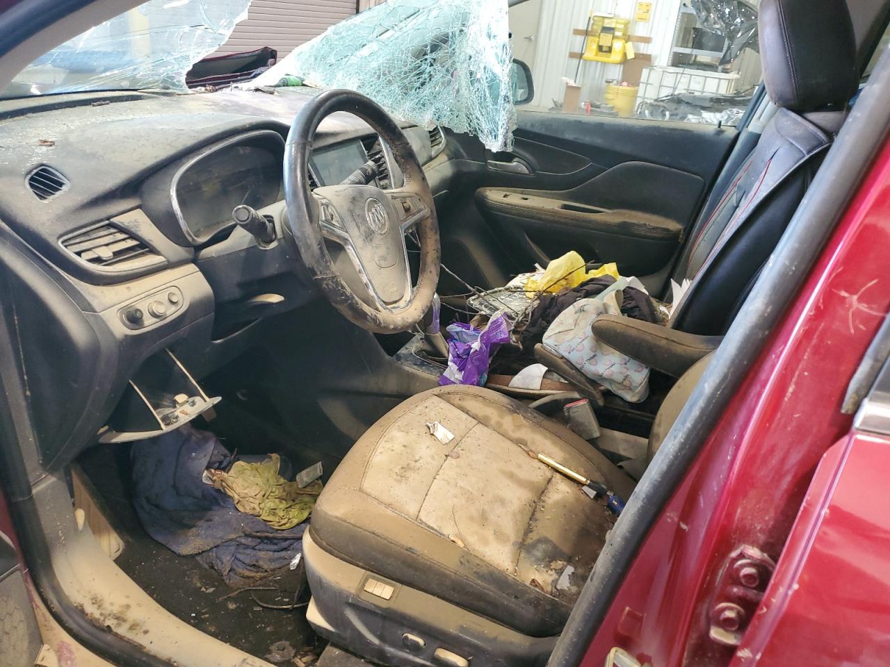 2017 Buick Encore Essence - Фото 7