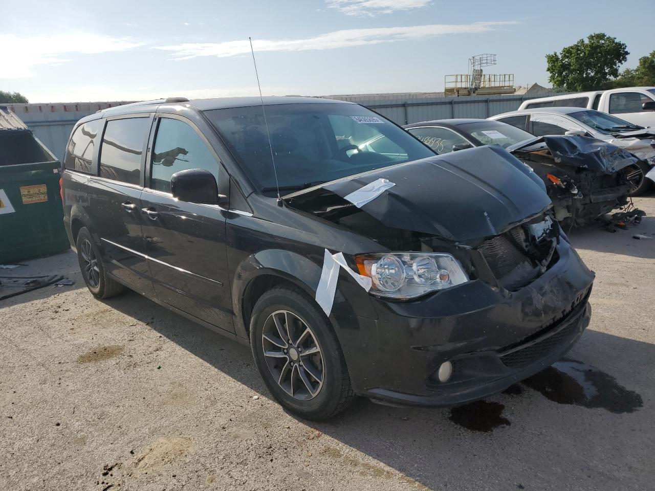 2017 Dodge Grand Caravan Sxt - Фото 4