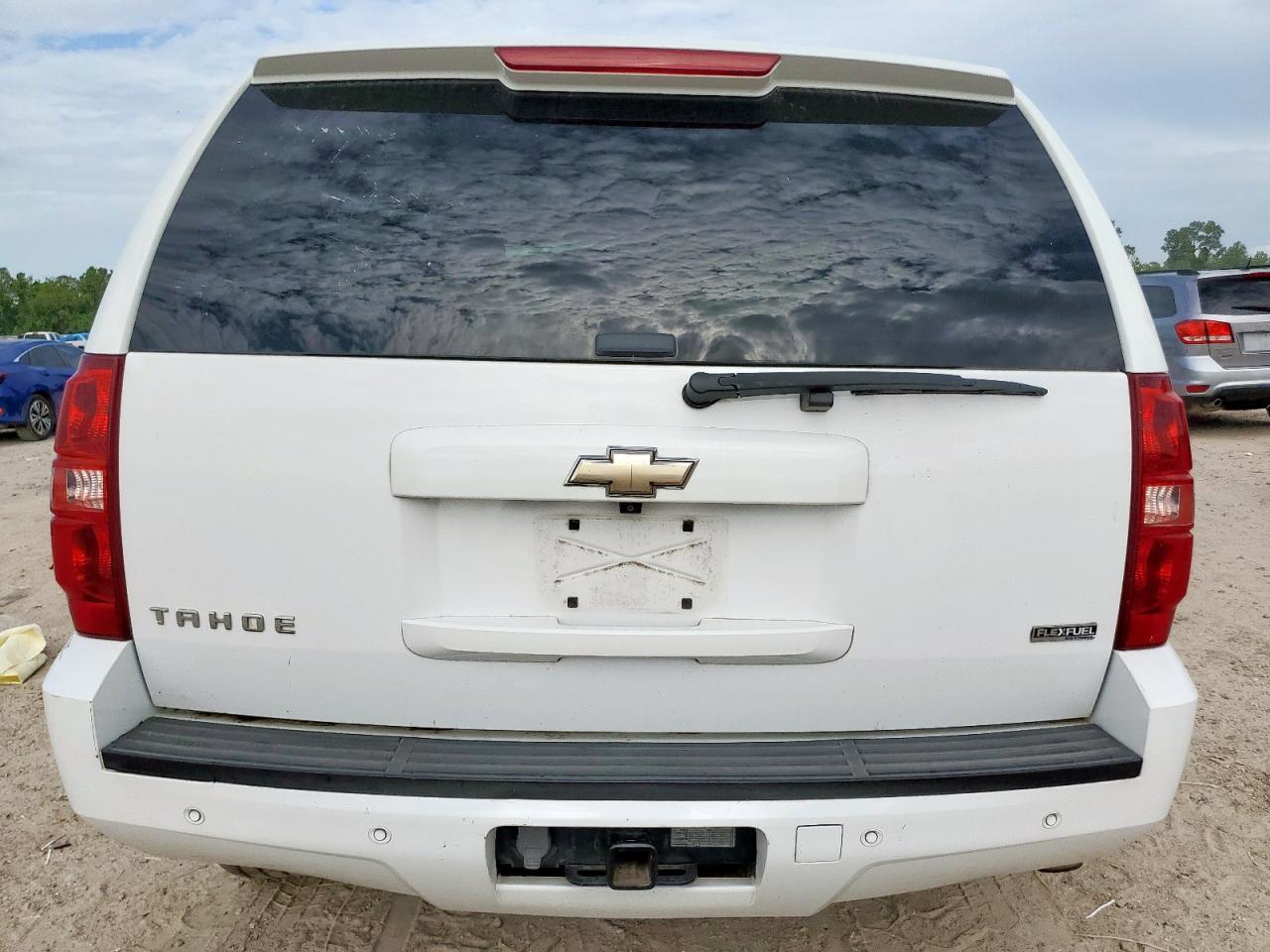 2008 Chevrolet Tahoe C1500 - Фото 6