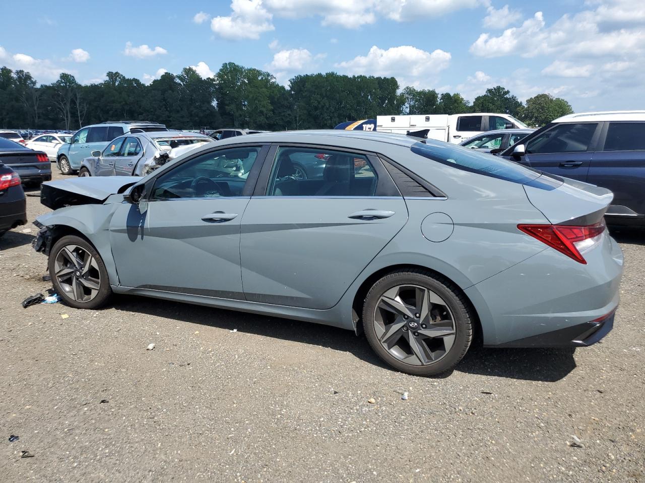 2021 Hyundai Elantra Limited - Image 2