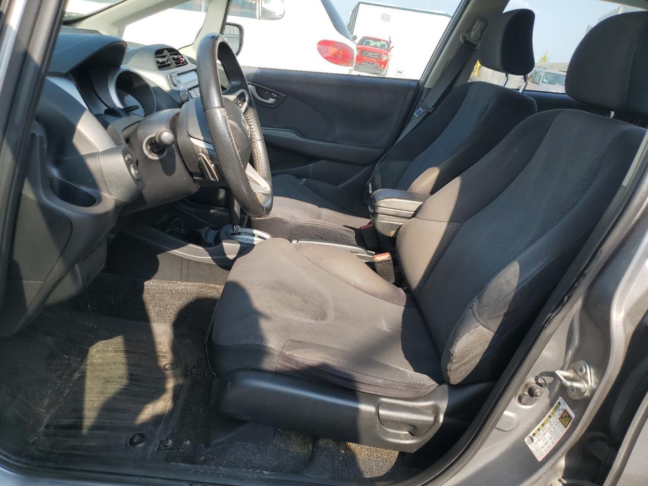 2010 Honda Fit - Фото 7