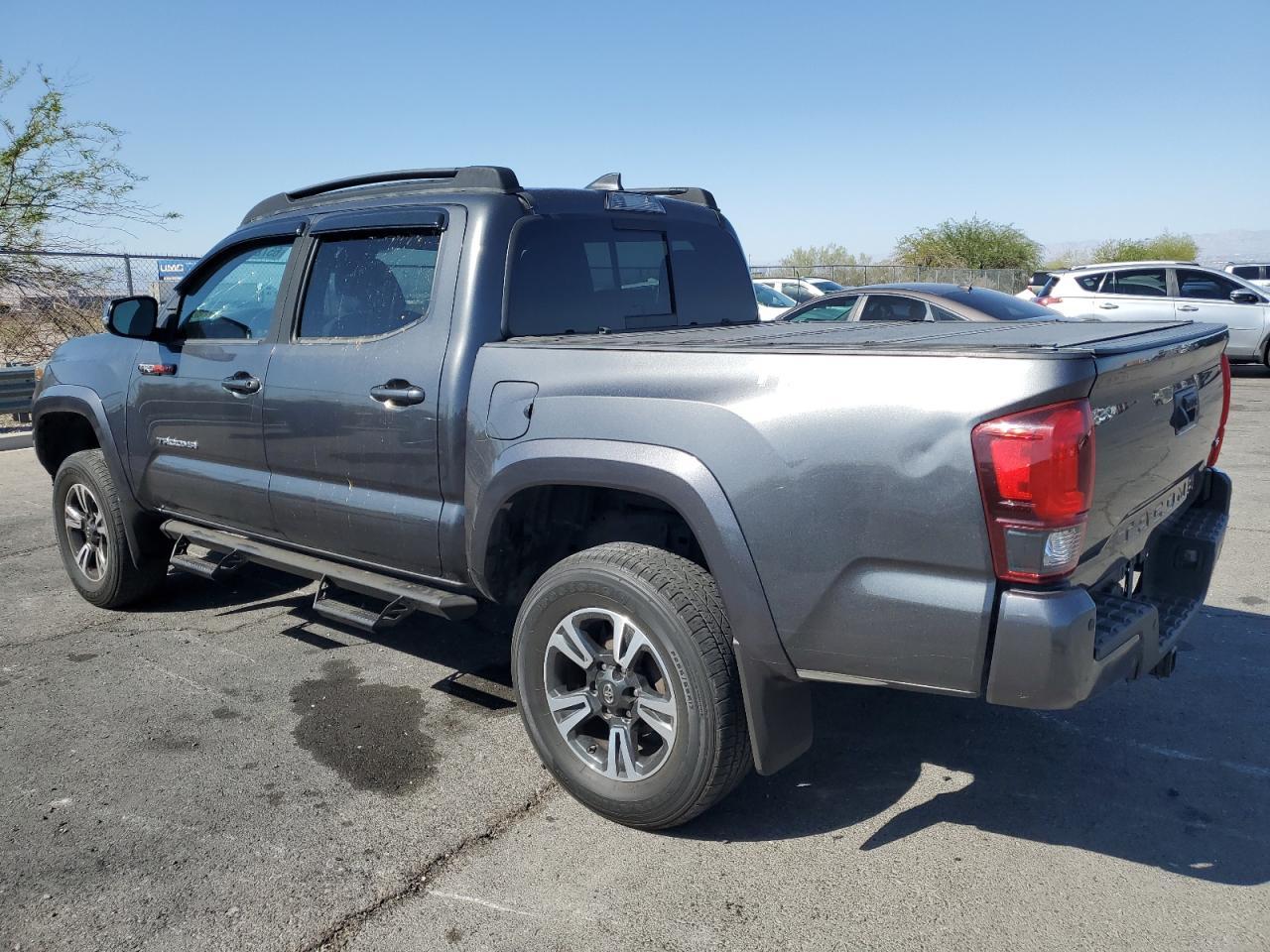 2019 Toyota Tacoma Double Cab - Фото 2