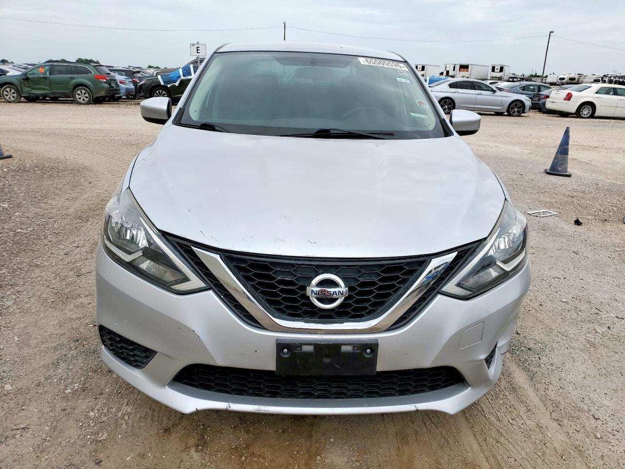 2017 Nissan Sentra S - Фото 5