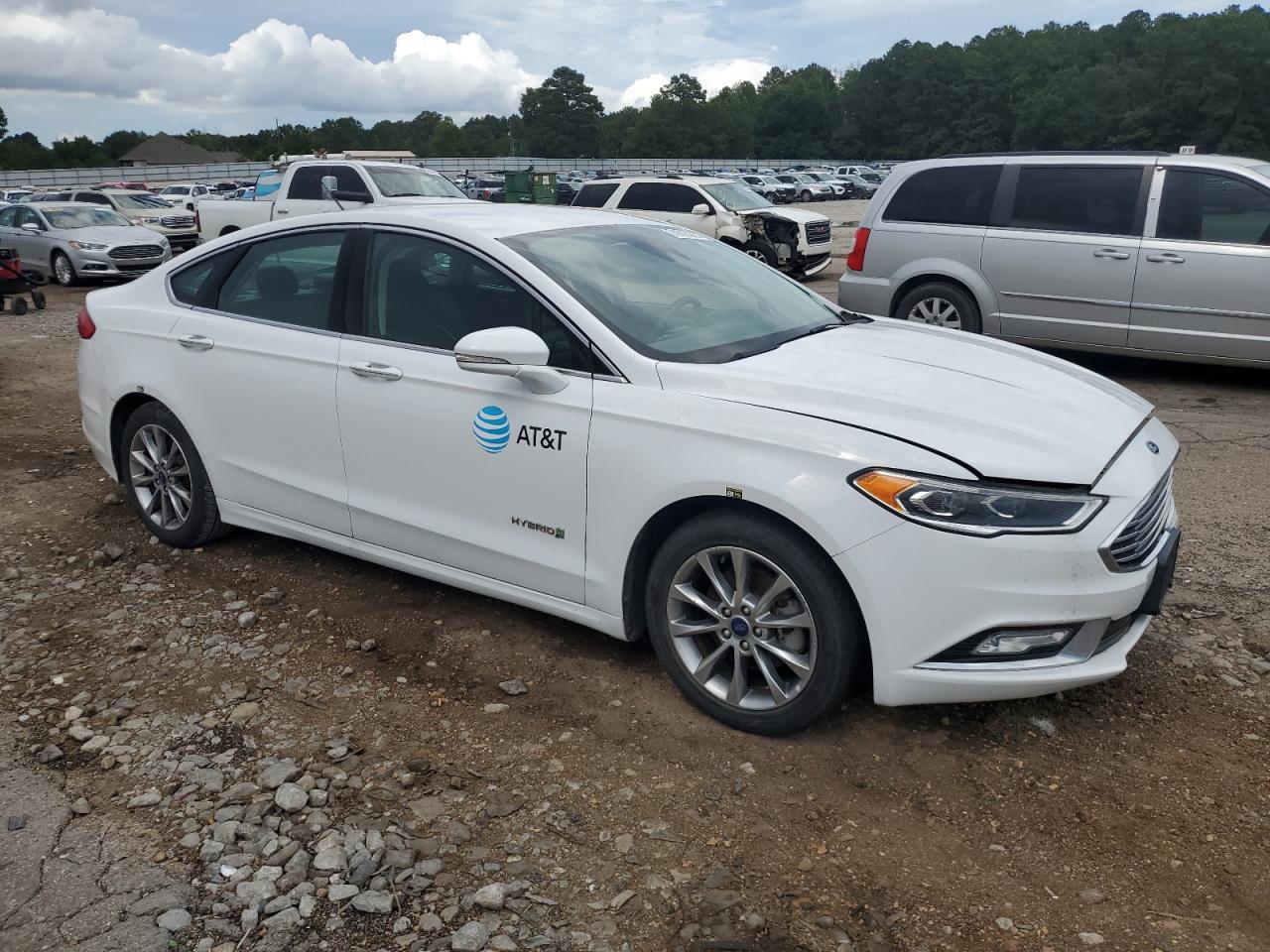 2017 Ford Fusion Se Hybrid - Фото 4